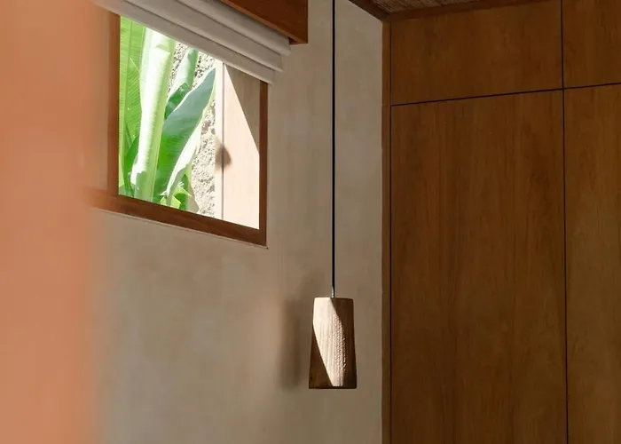 Rumah Amara - Tropical Modern, Japanese-inspired 1 Bedroom In Peaceful Jungle