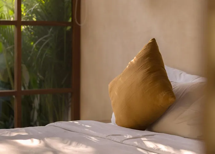 别墅 Rumah Amara - Tropical Modern, Japanese-inspired 1 Bedroom In Peaceful Jungle 乌鲁瓦图