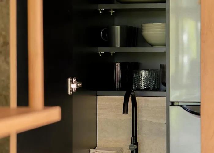 别墅 Rumah Amara - Tropical Modern, Japanese-inspired 1 Bedroom In Peaceful Jungle *