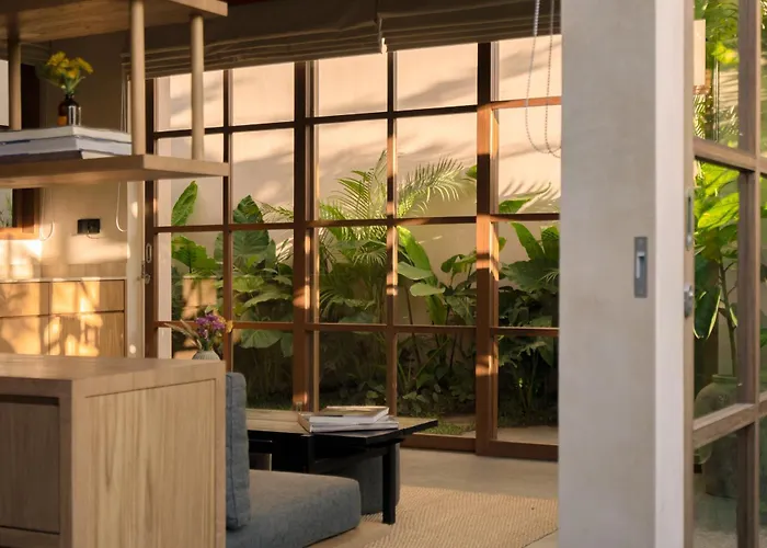 Rumah Amara - Tropical Modern, Japanese-inspired 1 Bedroom In Peaceful Jungle *