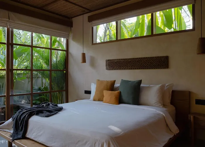 Rumah Amara - Tropical Modern, Japanese-inspired 1 Bedroom In Peaceful Jungle